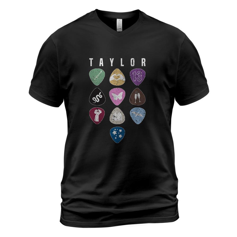 Taylor First Name I Love Taylor Girl Groovy 80's Vintage T-Shirt